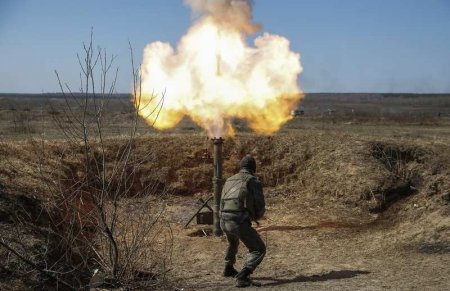 ВСУ наносят удары, армия ДНР уничтожает позиции врага (+ВИДЕО)