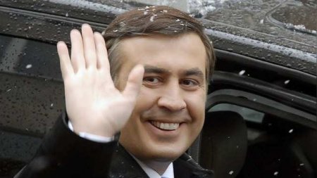 Саакашвили утверждает, что вернулся в Грузию