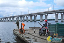 Боевики Зеленского вновь обстреляли Антоновский мост