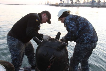 Украинская морская мина взорвалась на побережье Одессы (ФОТО, ВИДЕО)