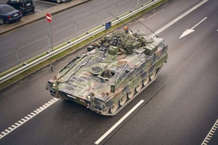 Германия продолжает военные поставки Украине — озвучен список техники