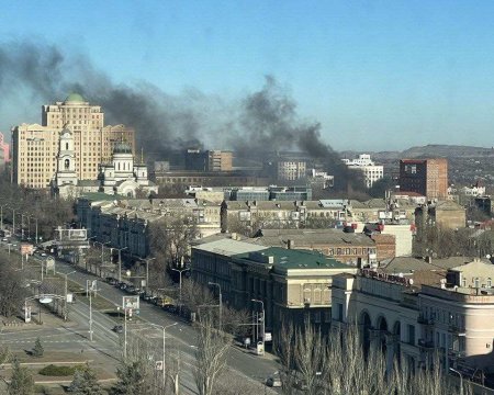 Удары по Донецку продолжаются, ранены мирные жители