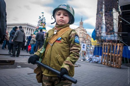 «Один миллион хочет уехать»: на Украине рассказали о страхе школьников оказаться в ВСУ