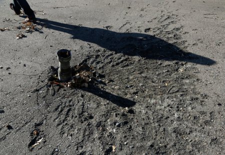Украинские каратели обстреляли школу в Донецке. Есть жертвы среди учеников