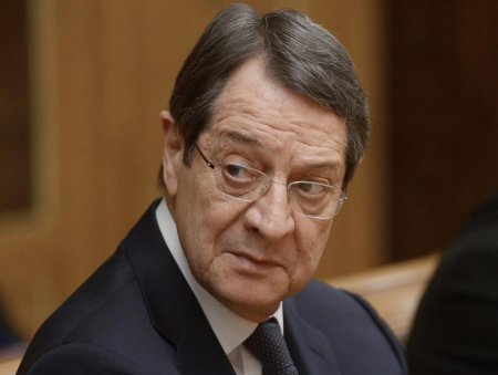 Президент Кипра против антироссийских санкций