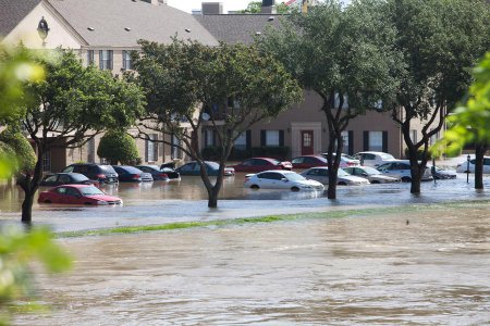 Жертвами наводнений в США стали более 20 человек