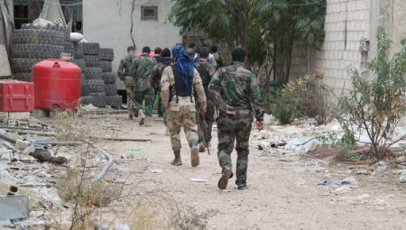 Генерал: сирийские ВВС уничтожили склады оружия в городе Телль-Биса
