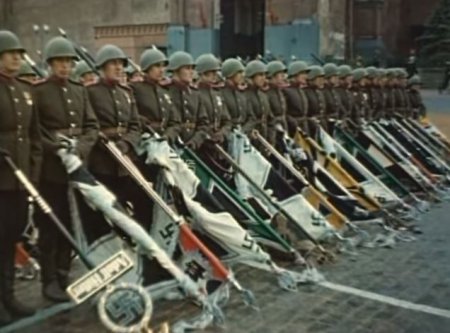 Цветной документальный фильм «Парад Победы 1945 года»