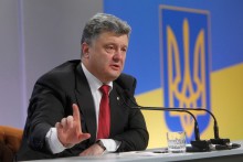 Порошенко: Россия препятствует расследованию по крушению МН17