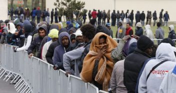 Около 55 тысяч мигрантов добровольно уехали из Германии