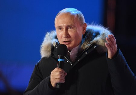 "Мы обречены на успех". Путин поблагодарил россиян за единство и провел пресс-конференцию для журналистов