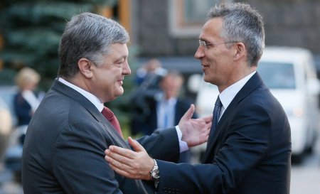 Порошенко: партнеры по НАТО могут твердо рассчитывать на мощь ВСУ