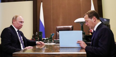 Откуда в кабинет Медведева пришли новые лица