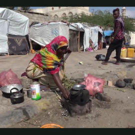 Тысячи йеменцев покидают провинцию Ходейда, коалиция продолжает атаку