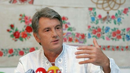 Ющенко заявил о попытке возврата украинцев в XVII век