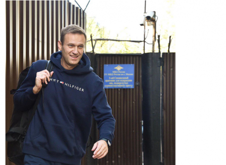 Навальный, хреновый из тебя инфлюенсер!