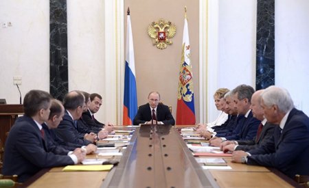Le Figaro (Франция): Россия делает ставку на «дипломатию влияния»?