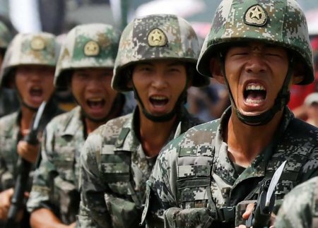 Армия Китая начала новые учения у Тайваня после визита на остров делегации из США