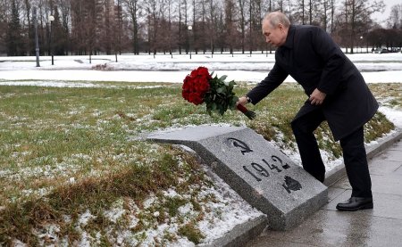 Владимир Путин принял участие в памятных мероприятиях, посвящённых 80-й годовщине прорыва блокады Ленинграда